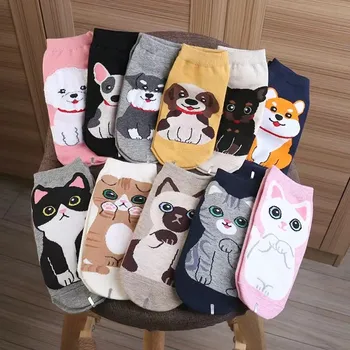 1-5 Pairs Moda Kadın Pamuk Çorap Bahar Sonbahar Karikatür hello yavru Kedi Yavru Köpek Harajuku Kawaii Nefes Mutlu komik çoraplar