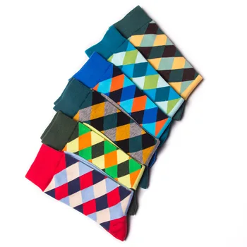 10 Pairs Bahar Sonbahar Moda Elmas şeklindeki Erkek Çorap ızgara Renkli Komik Pamuk Rahat Çorap Toptan