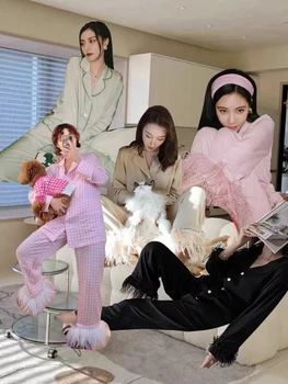 2022 Parti Peri Pijama Kadınlar için Kış Lüks Devekuşu Saç Pijama Ev Giyim İki parçalı Set Tüy Pijama Ev Takım Elbise