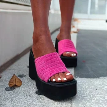 2022 Yaz Yeni Moda Artı Boyutu Balık Ağzı Kama Topuk Platformu Yuvarlak Kafa kadın Terlik Bayan Lüks Peep Toe Sandalet