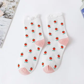 2022 Yeni Bahar Yaz Harajuku Sevimli Ins Kadın Pamuk Çorap Orta Tüp Orman Çilek Rahat Karikatür Çorap Bayanlar için