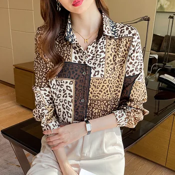 Bahar Yeni Leopar Patchwork Baskı Saten Gömlek Kadın Kore Tarzı Polo Boyun Uzun Kollu Bluzlar Zarif Moda Rahat Üst