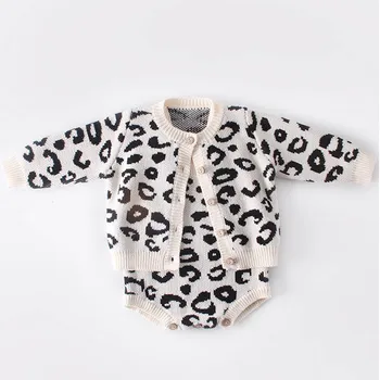 Bebek Kız moda elbise Giysileri Pamuk Örgü Seti Bebek Leopar ceket + tulum takımı Bahar Sonbahar Bebek Giyim Bebek Kış Kıyafet