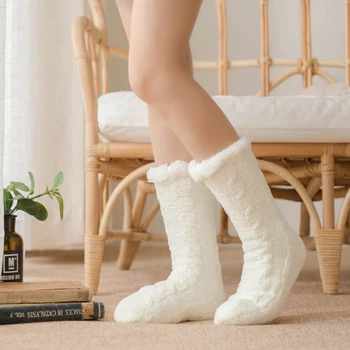 Bulanık Kısa Çorap Bayan Kış Sıcak Peluş Silikon kaymaz Kavrama Yumuşak Rahat Gevşek Kadın Kat Terlik Çorap Ev Kapalı 2023
