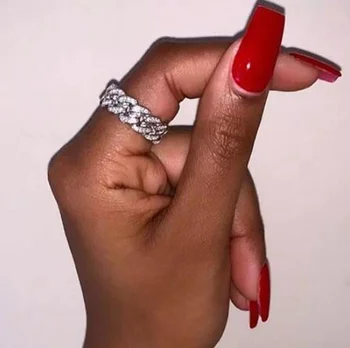 En kaliteli buzlu out bling 5a kübik zirkonya küba link zinciri şekli tasarım takı kadınlar için en kaliteli bant moda parmak yüzük