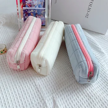 Japon Kawaii Düz Renk Peluş Kalem Çantası Kızlar için Büyük Kapasiteli Kalem Kutusu Öğrenci Kırtasiye Kutusu Kozmetik saklama çantası