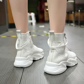 Kadın Ins Nefes Streç Kumaş Çorap Sneakers Yüksek Yardımcı Olmak için 2019 Kore Versiyonu Ulzzang Gelgit Ayakkabı