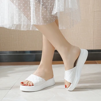Kadın Takozlar Sandalet 2022 Yeni Yaz Yüksek Topuklu plaj terlikleri Platformu Moda Sandalet Flip Flop Ayakkabı Sandalias Mujer Ayakkabı