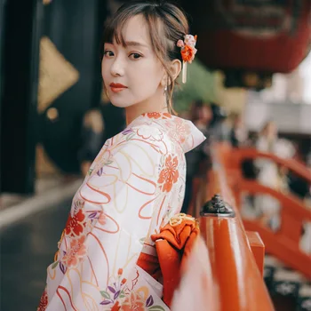 Kadın Zarif Yukata Japonya Geleneksel Kimono Elbise Çiçek Baskı Haori Japonya Üniforma Vintage Sahne Gösterisi Performans Kostüm