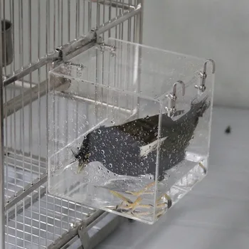 Kare Kuş Banyo Kutusu Kafesi Akrilik Şeffaf Küvet duş kafesi Aksesuarı Papağan Parakeet Asılı Su Banyosu Küvet 2 Boyutu