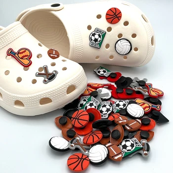 Kawaii Beyzbol Basketbol Spor Simgesi PVC Ayakkabı Rozetleri Dekorasyon Kadınlar İçin Croc Sandalet Takunya Takılar Çocuk Ayakkabı Aksesuarları