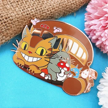 Kawaii Totoros Otobüs Sert Emaye Pin Karikatür Hayvanlar Kedi Rozeti Broş Pastel Kırmızı Mantar Bitki Pimleri Takı Anime Film Hayranları Hediye