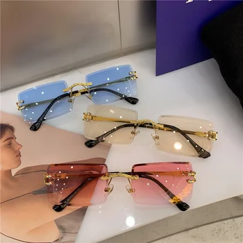 Kişiselleştirilmiş Çerçevesiz Metal Küçük Kare Güneş Gözlüğü Popüler Renkli Trendy Moda Kadın Erkek Gözlük Yeni Marka Tasarımcısı Shades