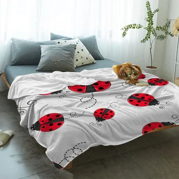 Kırmızı Uğur Böceği Yatak Örtüsü Battaniye Battaniye Atar Polar Seyahat Wrap Uyku Geliştirmek Anti-Alerji Dekoratif Nefes Geri Dönüşümlü