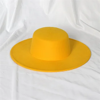 Kız ŞAPKA Melon Şapka Fedora Şapka Kadınlar İçin Beyaz Düz Şapka Kemer Lüks Bayanlar Düğün Kap Panama Sonbahar Kış fötr şapkalar чапка