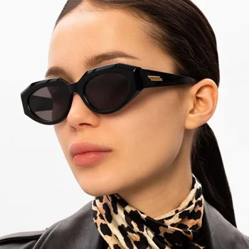 LONSY Bayanlar Kedi Göz Güneş Kadınlar Marka Tasarımcısı Moda Vintage Retro Küçük Çerçeve güneş gözlüğü Kadın UV400 Koruma