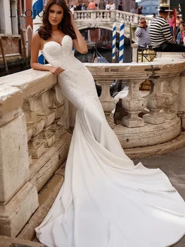 LUOJO Sevgiliye Meimaid Vestidos De Novia düğün elbisesi Spagetti Sapanlar Aplikler Backless Çay boyu gelin kıyafeti Kadınlar İçin