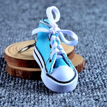 Moda Mini Hi Top Kanvas Sneaker Tenis ayakkabı anahtarlığı Mavi Pembe Siyah Beyaz spor ayakkabı Anahtarlık Bebek Komik Hediyeler