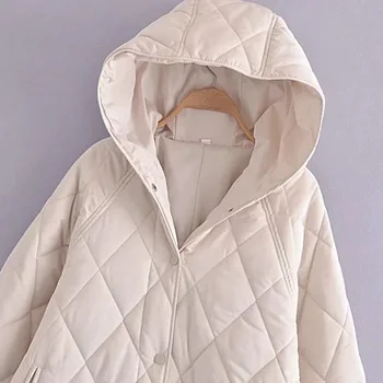 XEASY 2021 Kış Vintage Sıcak Bej Kapşonlu Yaka pamuklu giysiler Kadın Rahat Ceket Streetwear Uzun Kollu Parkas Şık Üst