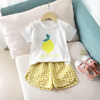 Yaz Bebek Kız giyim Takım Elbise Meyve Baskı beyaz tişört Ekose Kısa Çocuk Rahat Sevimli Canlı Toddler Kız Tacksuit Pamuk