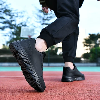 Yeni Eğlence Moda erkek koşu ayakkabıları 46 Yüksek Kaliteli Deri Yumuşak erkek Spor Ayakkabı 45 Büyük Boy Açık Yürüyüş Bahar erkek ayakkabısı