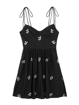 YENKYE Yaz Kadın Çiçek Nakış Ince kemerli elbise Vintage Siyah Kadın A-line Pamuk Kısa Elbiseler