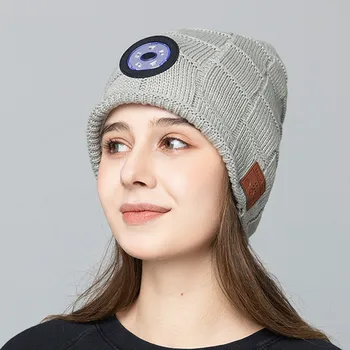 Yetişkin Kış Örme Şapka Açık Sıcak Bluetooth Şapka İle led ışık açık hava şapkası Kadınlar İçin Çizgili Rahat Kalın Skullies Bonnet